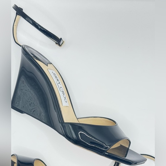 JIMMY CHOO
Brien 85 Womens Patent Leather
Ankle Strap Wedge Sandals
EU 36 - Picture 4 of 10